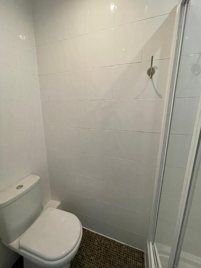 45 The Square Holiday Apartments Scarborough Ngoại thất bức ảnh